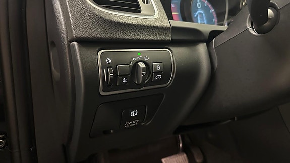 Volvo V60 10 of 28