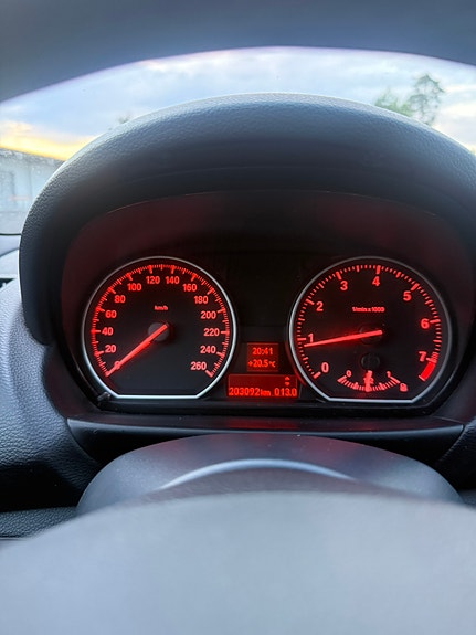 BMW 120i 9 of 9