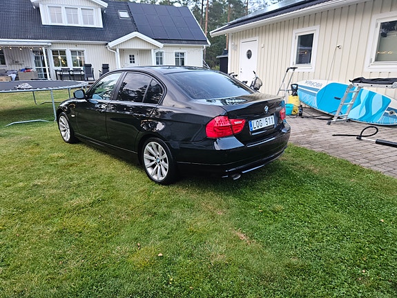 BMW 318d 5 of 13