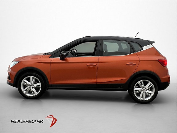 Seat Arona 4 of 30
