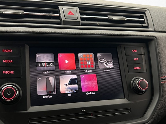 Seat Arona 20 of 30