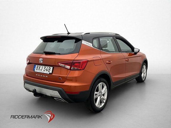 Seat Arona 8 of 30