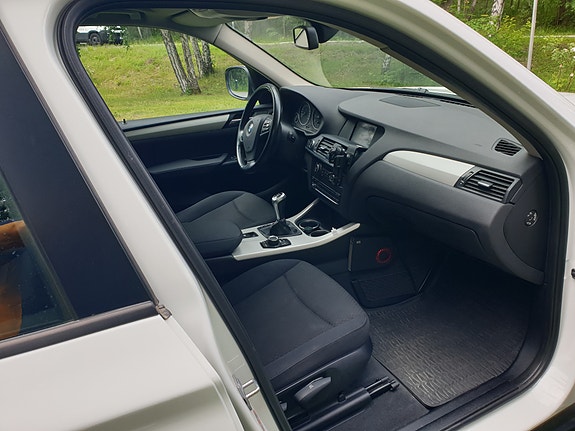BMW X3 3 of 12