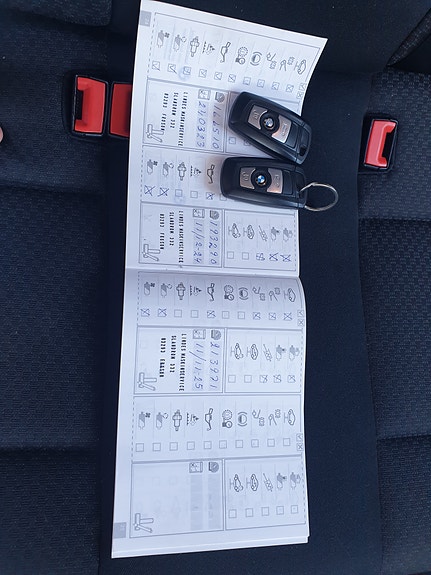 BMW X3 9 of 12