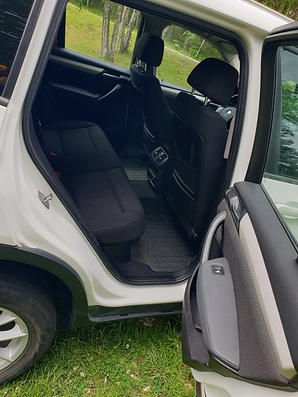 BMW X3 8 of 12