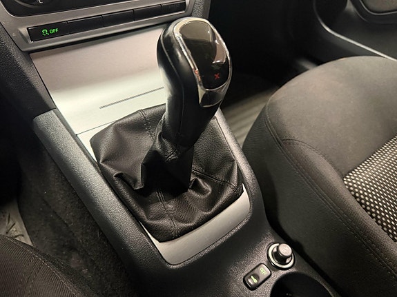 Skoda Octavia Scout 18 of 27