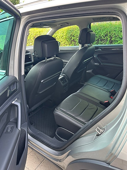 Volkswagen Tiguan 9 of 11