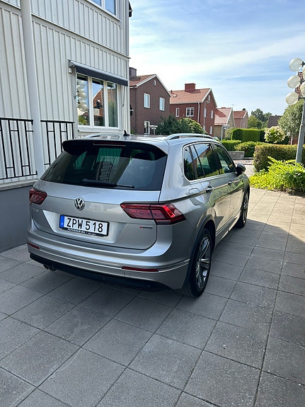 Volkswagen Tiguan 4 of 11