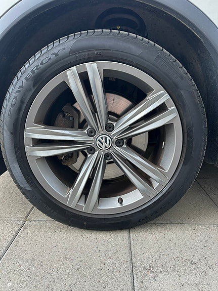 Volkswagen Tiguan 11 of 11