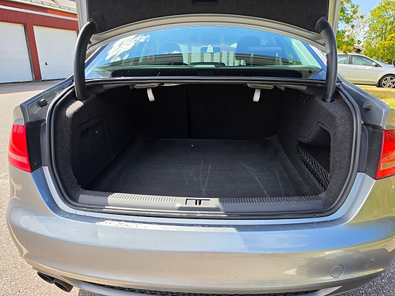 Audi A4 12 of 21