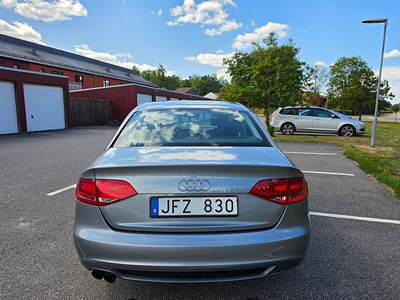 Audi A4 8 of 21