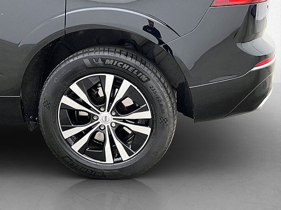 Volvo XC60 30 of 30