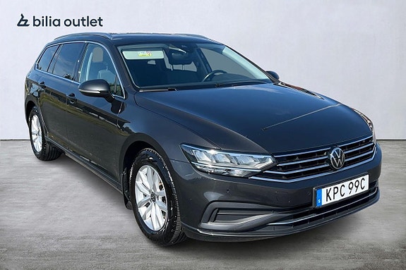 Volkswagen Passat 8 of 26