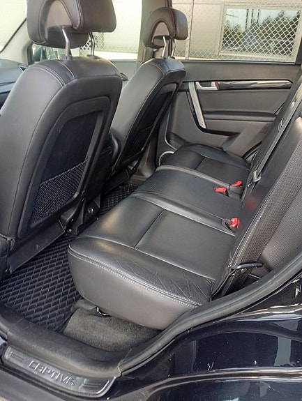 Chevrolet Captiva 8 of 12