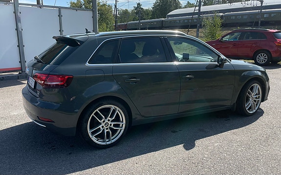 Audi A3 7 of 15
