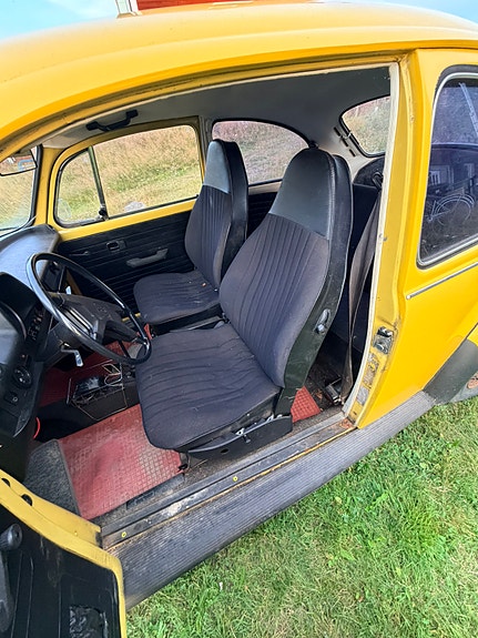 Volkswagen 1303 4 of 6