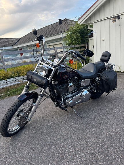 Harley-Davidson FXDWG Dyna Wide Glide 3 of 5