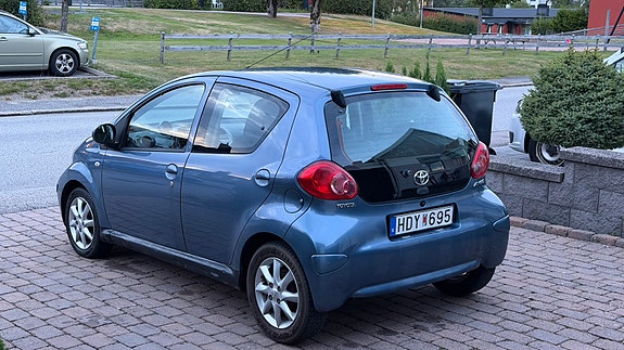Toyota Aygo 3 of 4