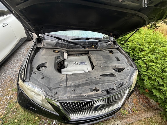 Lexus RX450h 8 of 15