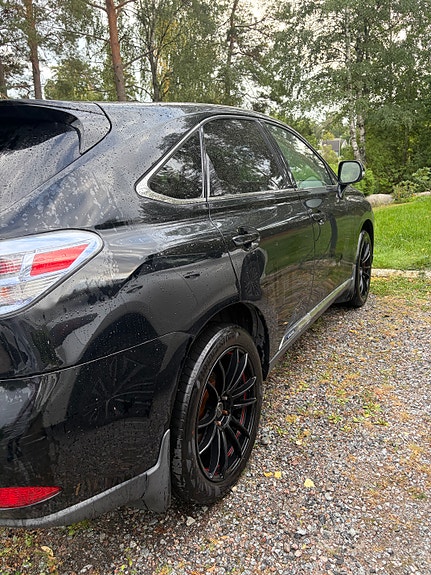Lexus RX450h 3 of 15