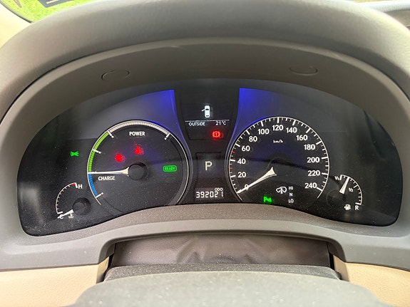Lexus RX450h 9 of 15