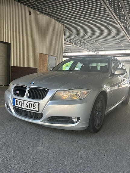 BMW 318d 4 of 7