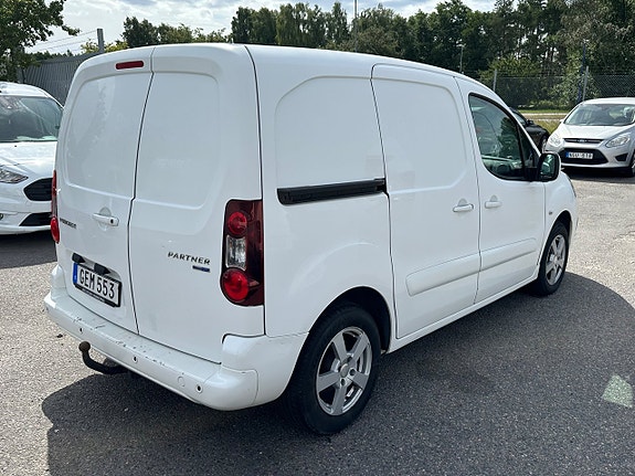 Peugeot Partner 4 of 8