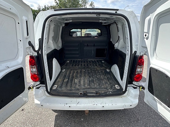 Peugeot Partner 6 of 8
