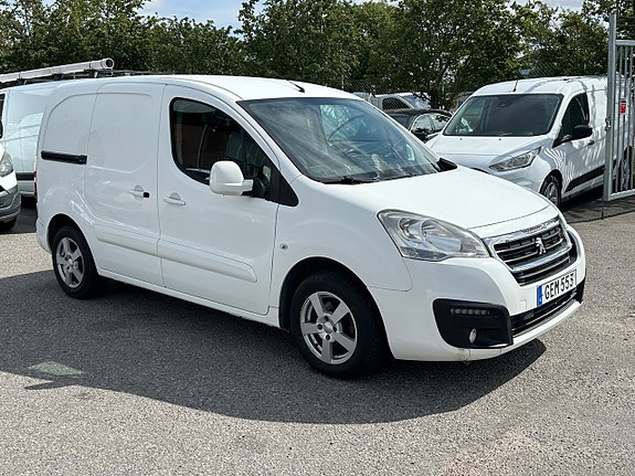 Peugeot Partner 2 of 8