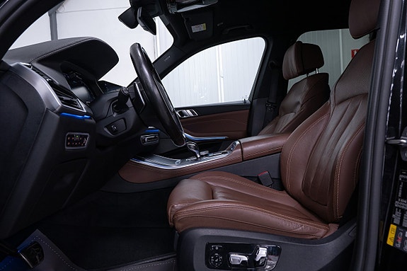 BMW X5 11 of 30