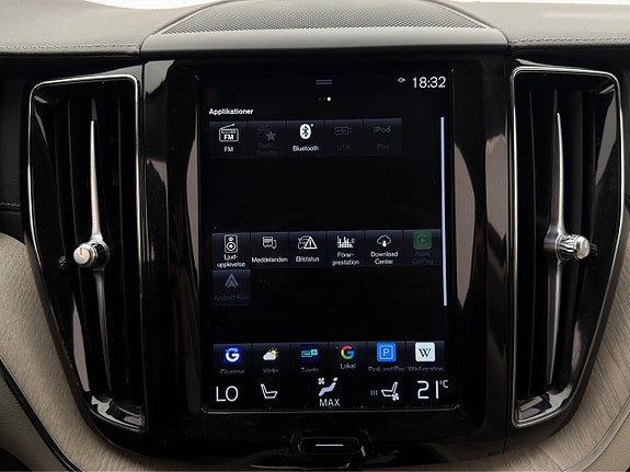 Volvo XC60 23 of 28