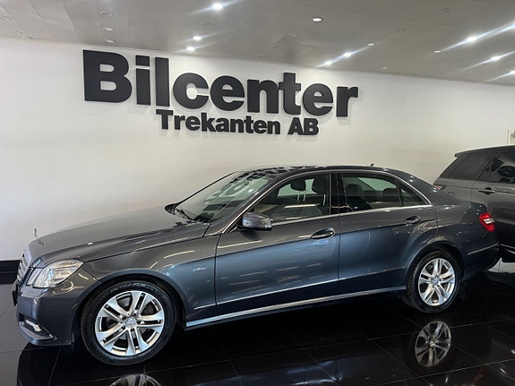 Mercedes-Benz E350 3 of 16