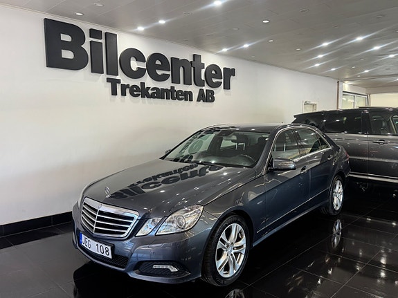 Mercedes-Benz E350 2 of 16