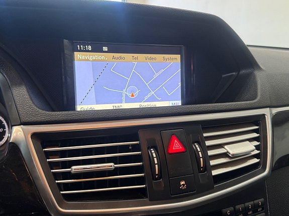 Mercedes-Benz E350 10 of 16