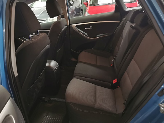 Hyundai i30 12 of 18