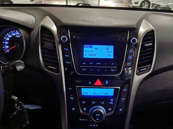 Hyundai i30 17 of 18