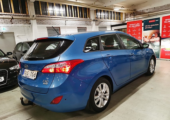 Hyundai i30 3 of 18