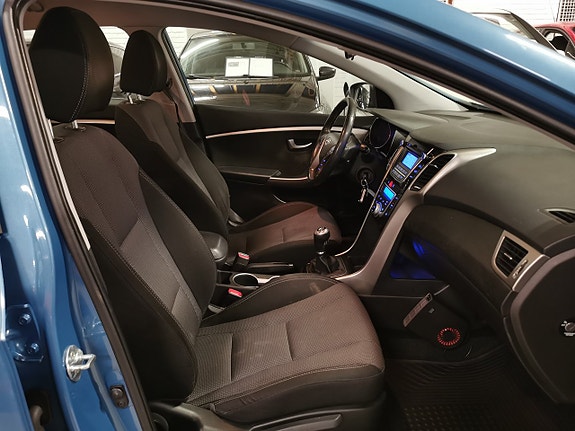 Hyundai i30 10 of 18