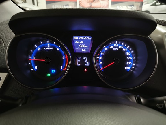 Hyundai i30 13 of 18