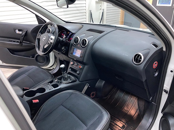 Nissan Qashqai+2 25 of 30