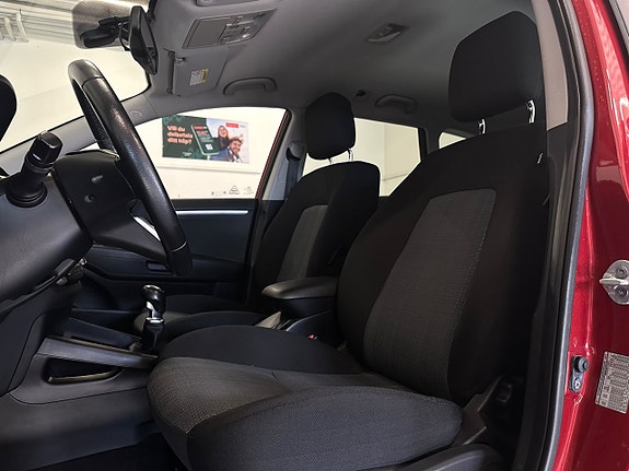 Kia Ceed 7 of 10