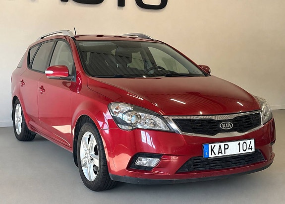 Kia Ceed 3 of 10