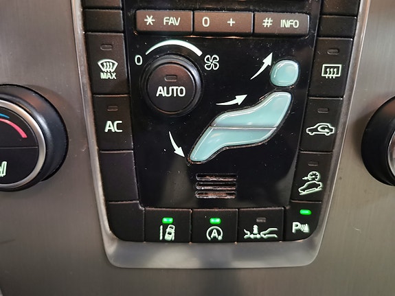 Volvo XC60 20 of 22