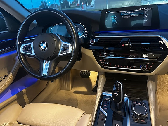 BMW 530e 8 of 21