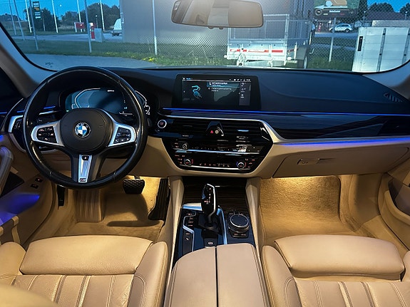 BMW 530e 9 of 21