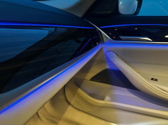 BMW 530e 20 of 21