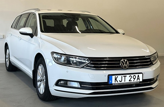 Volkswagen Passat 3 of 14