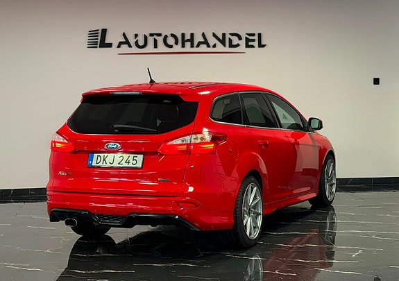 Ford Focus 4 of 20