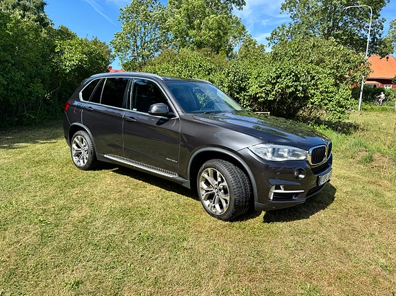 BMW X5 3 of 12