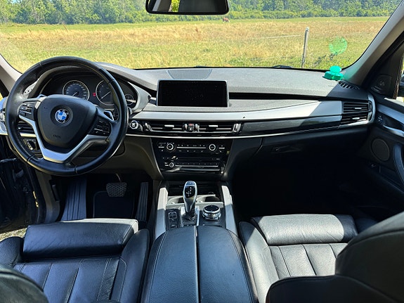 BMW X5 6 of 12